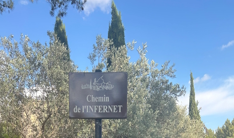 Saint-Marc-Jaumegarde, image de 'Saisine de la maire de Saint Marc pour encadrer l’accès au chemin de l’Infernet, aux Bonfillons'