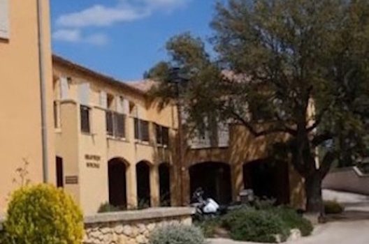 Saint-Marc-Jaumegarde, image de 'Location d’un appartement municipal de 159m² : qui va décider ?'